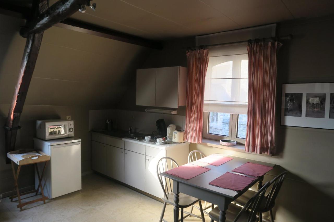 B&B / Studio De Druivelaar In Hartje Kluisbergen Exteriör bild